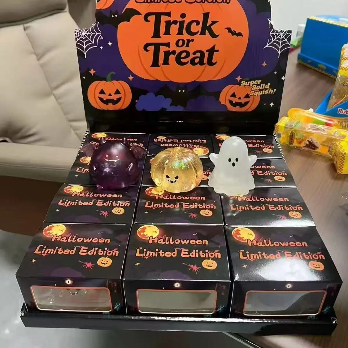 Halloween Squishy Toy - Glow in Dark Ghost Pumpkin Bat Soft Squeeze Stress Relief Fidget Toy for Halloween Gifts & Decorations